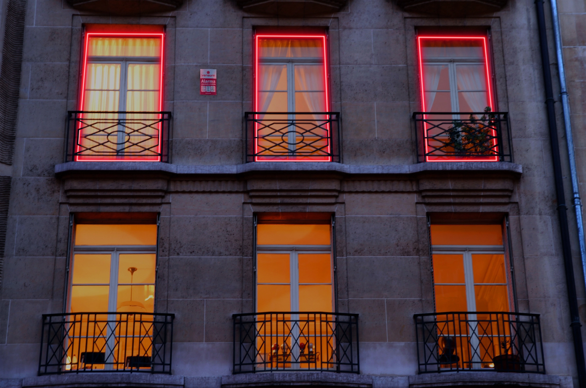 Informe de la seguridad en hogares y negocios 2025